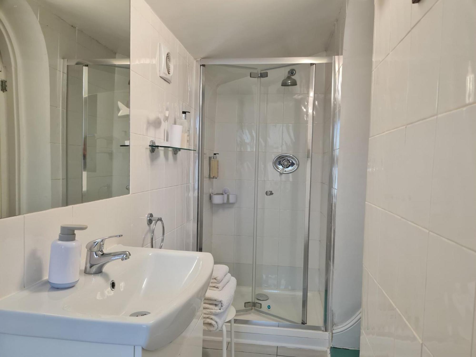 Endeavour House Bed & Breakfast Cowes  Oda fotoğraf